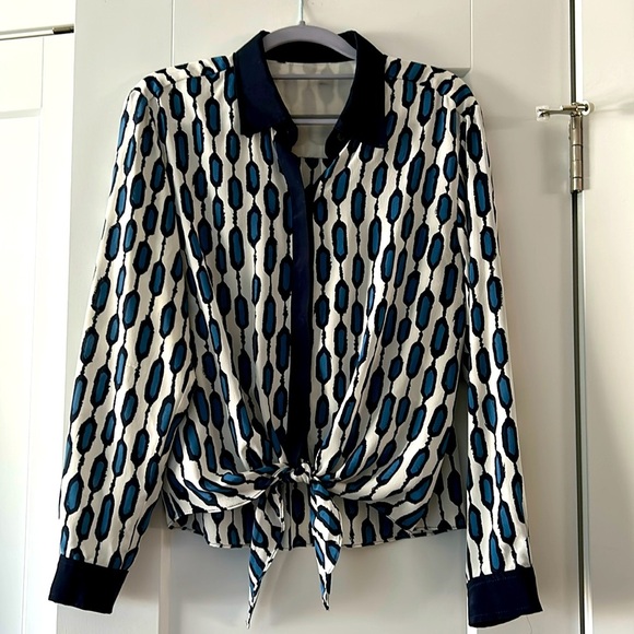 Trina Turk 100% Silk Blouse - Picture 1 of 10
